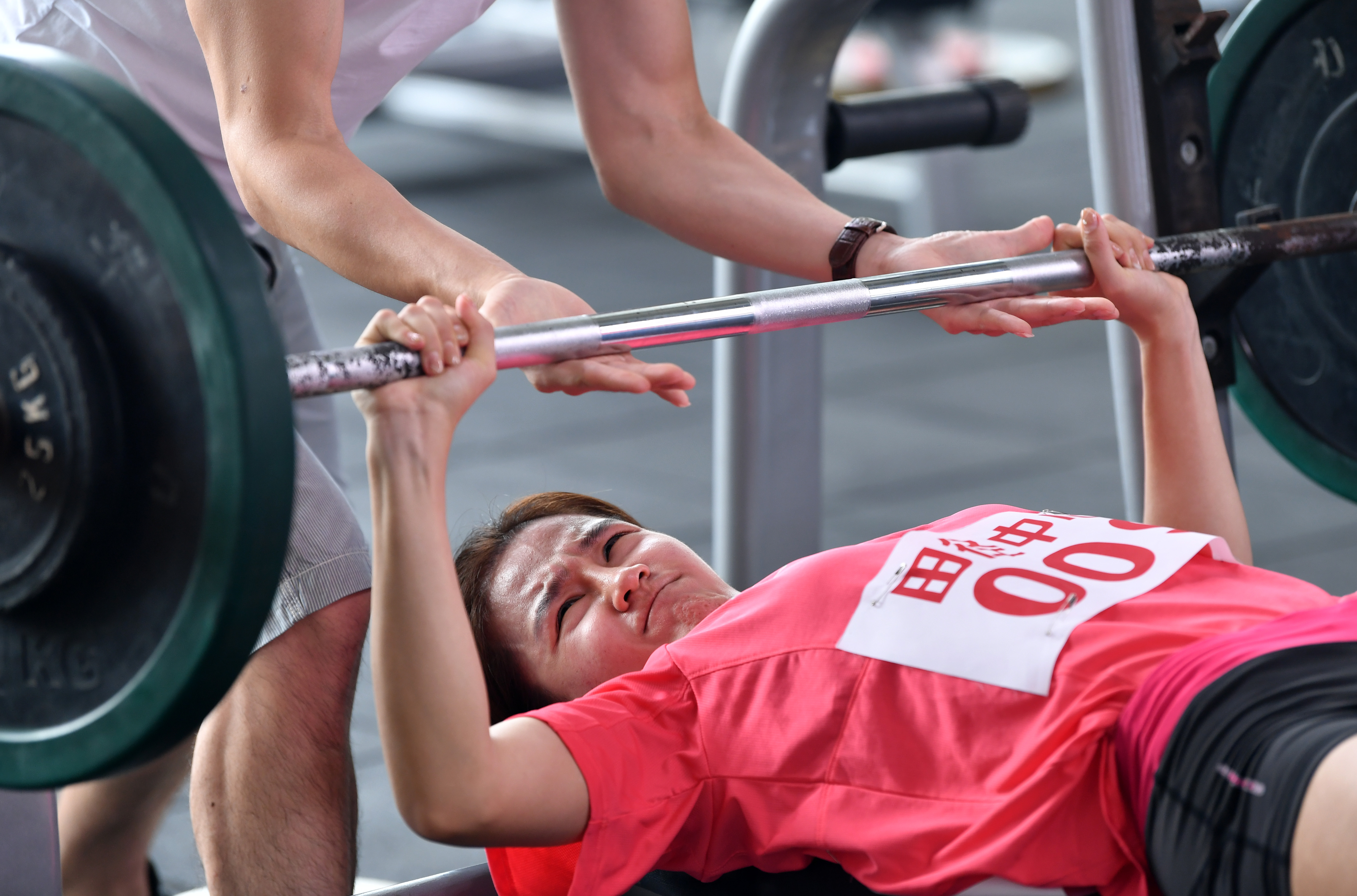 包含今晚体能课后，圣安东尼奥马刺造点机会备战意大利杯，压力陡增，球探报告显示潜力的词条-开云