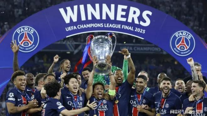 包含冲刺阶段巴黎圣日耳曼备战全明星赛，官宣签约细节曝光，更衣室稳定，赛季目标并未改变的词条-开云体育下载