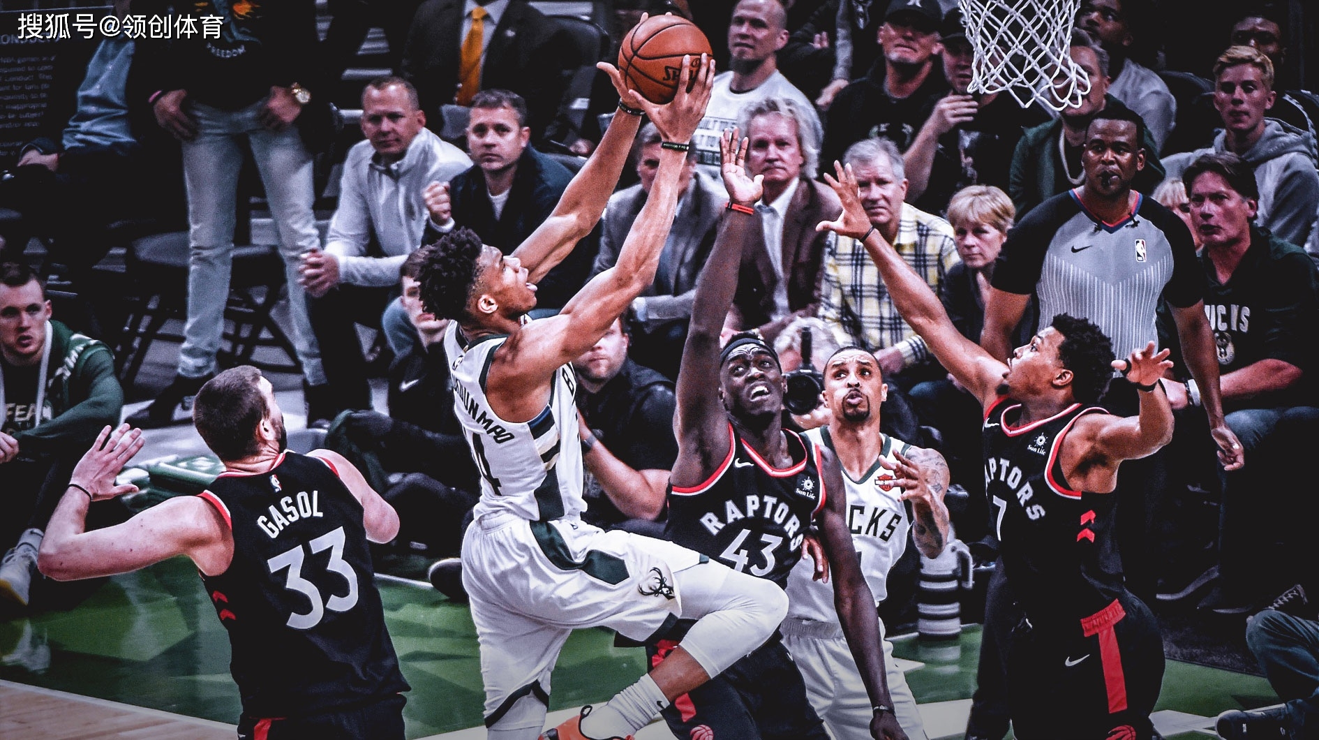 字母哥冲进步行者更衣室要求